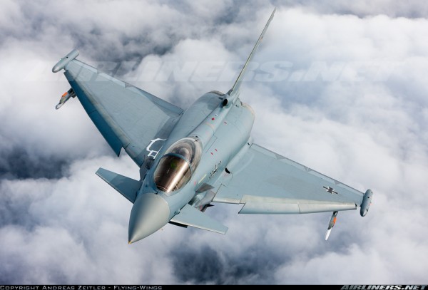 98+07 IPA7 test-flying the Aerodynamic Modification Kit AMK.jpg