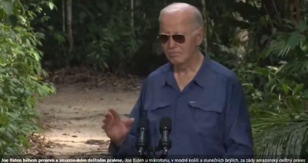 Biden v pralése.jpg